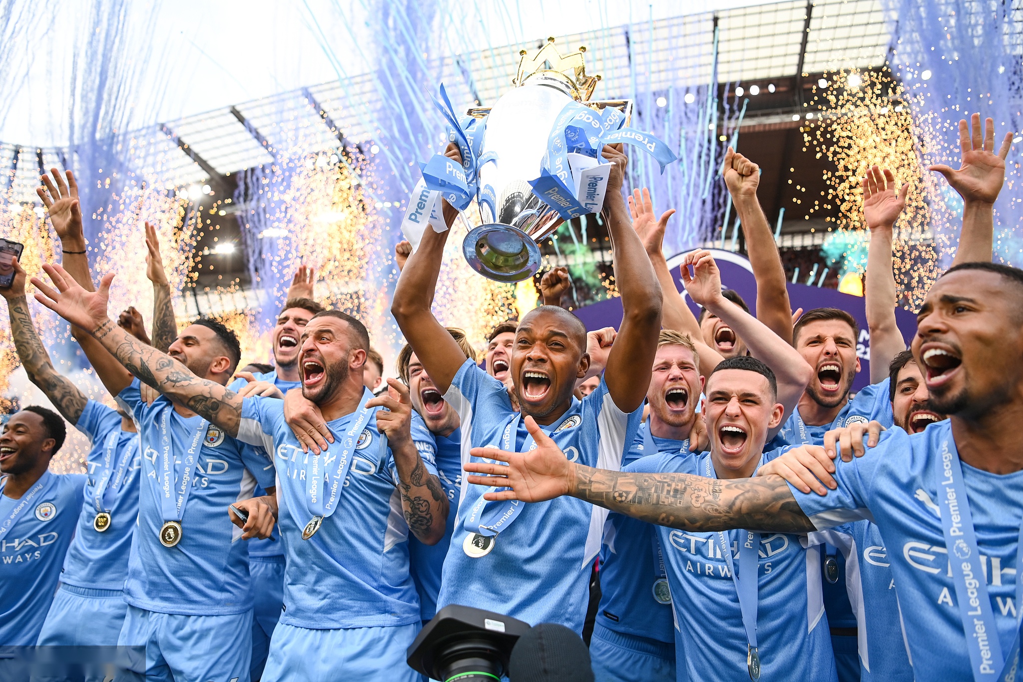 闻名的铁血 闻名的铁血